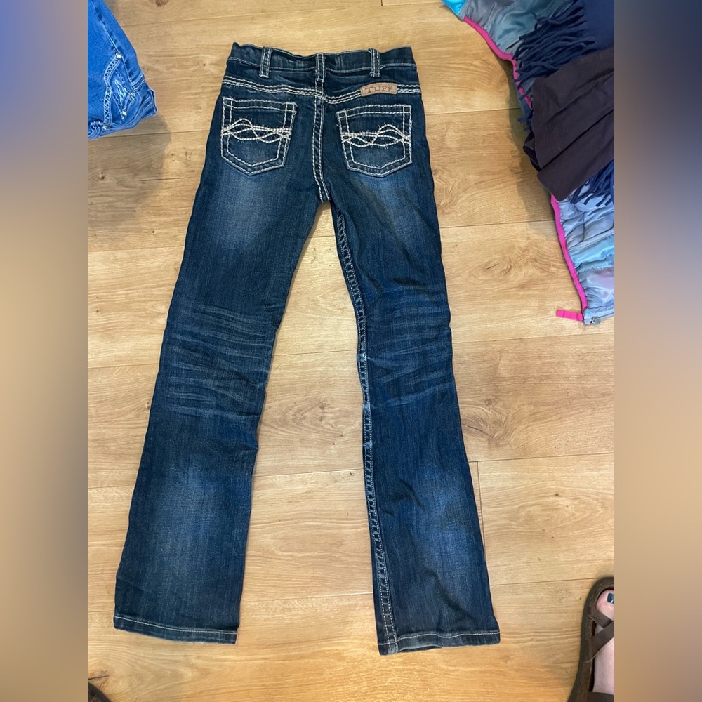 Girls cowgirl tuff size 9 mint condition.